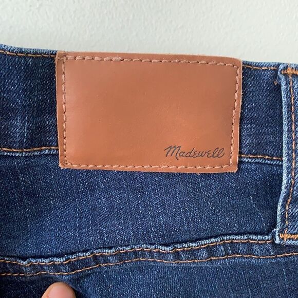 Madewell Roadtripper Jeans in Jansen Wash size 24 - Picture 5 of 11